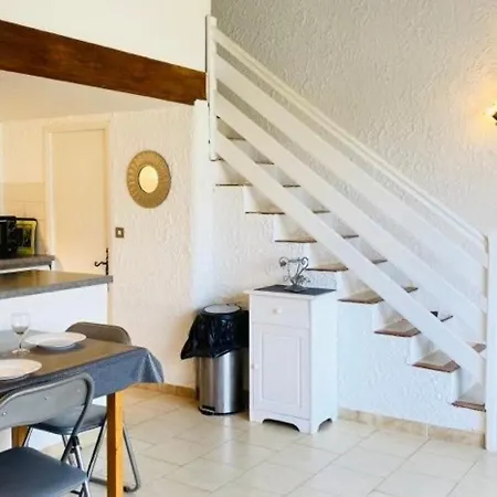 T3 Avec Terrasse & Clim, 6 Couchages, A 1.3 Km De La - Fr-1-63-309 Apartmán Lumio (Corsica)